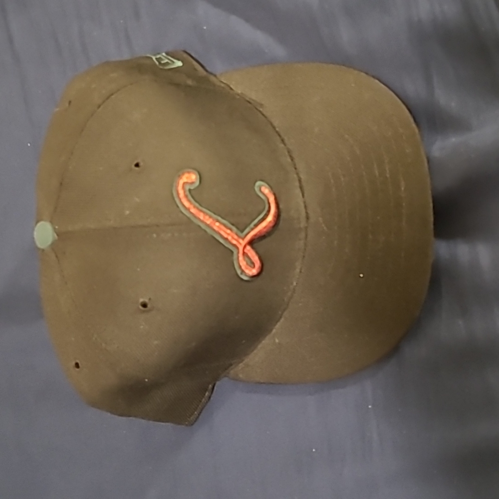 Leaders × New Era Cap